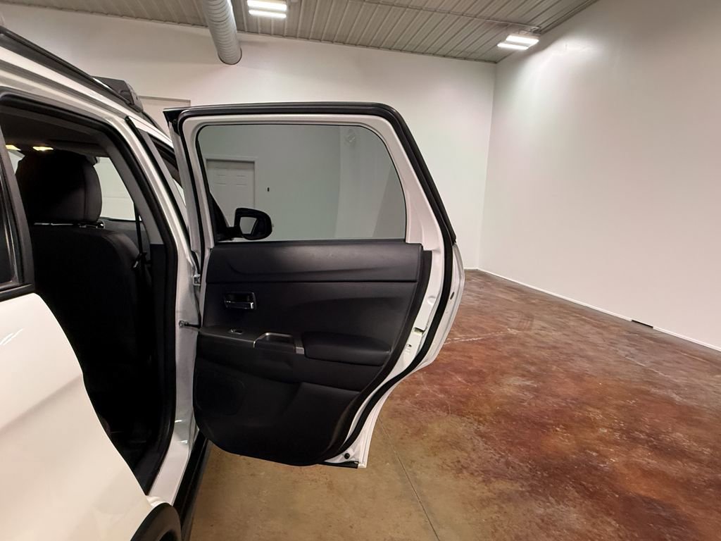 Used 2019 Mitsubishi Outlander Sport GT image 62