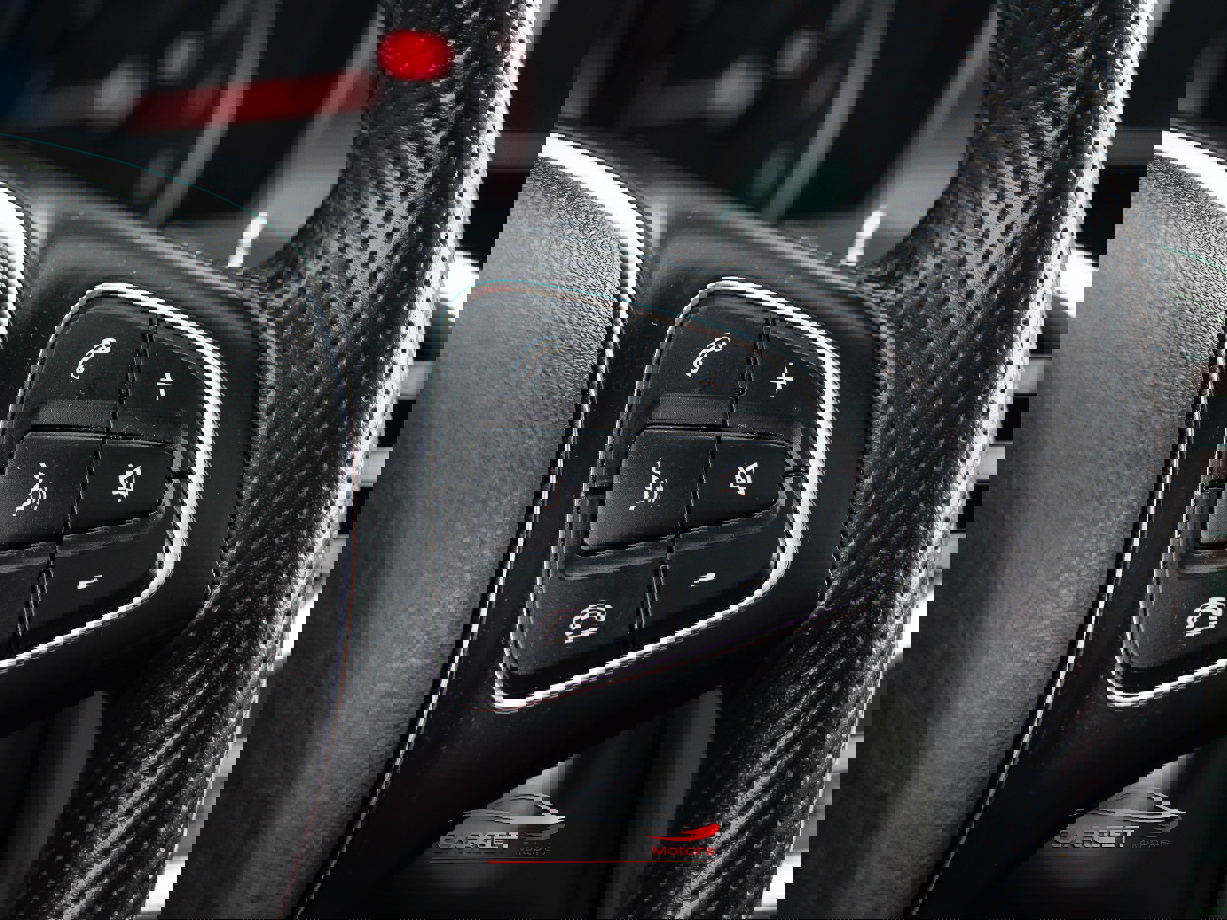 Used 2019 Mercedes-Benz GLC 300 4MATIC image 25