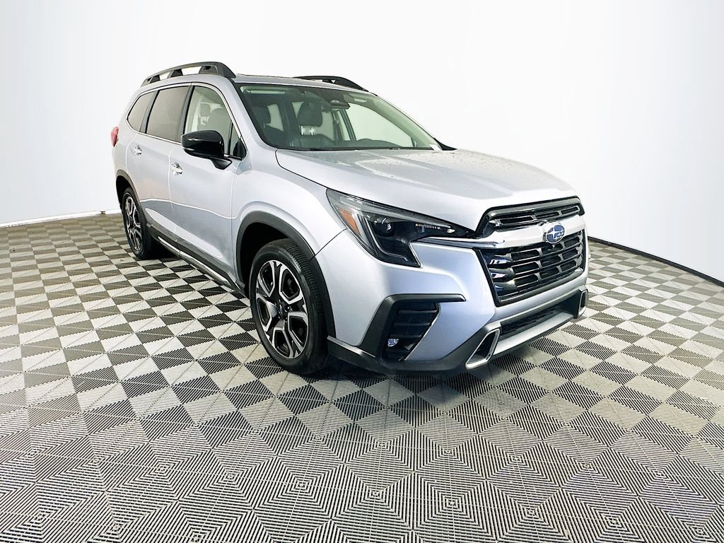 Used 2024 Subaru Ascent Touring AWD/4WD video 3