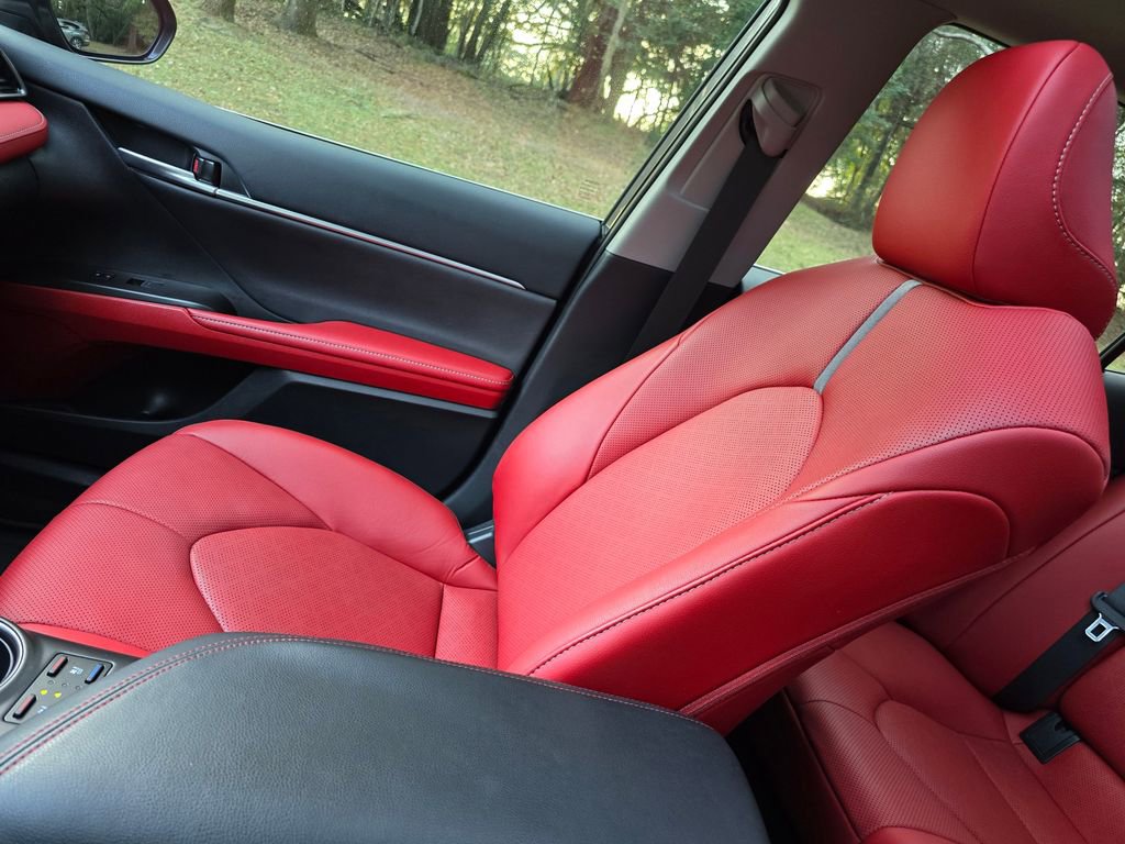 Used 2024 Toyota Camry XSE image 33