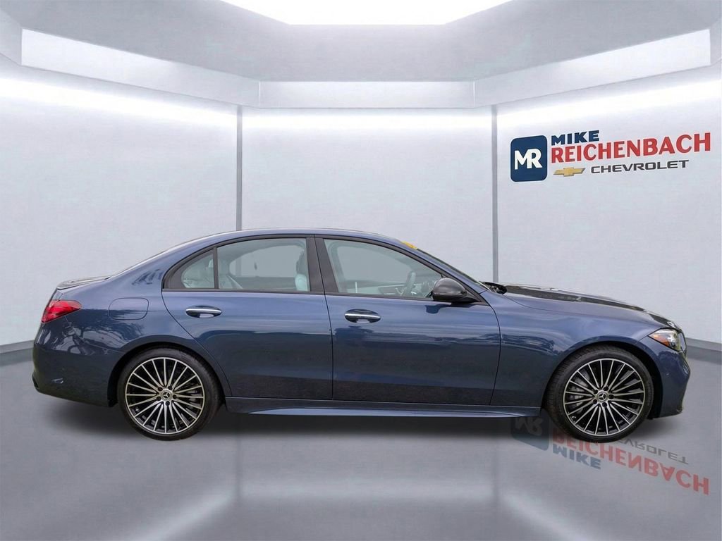 Used 2024 Mercedes-Benz C 300 Sedan image 3
