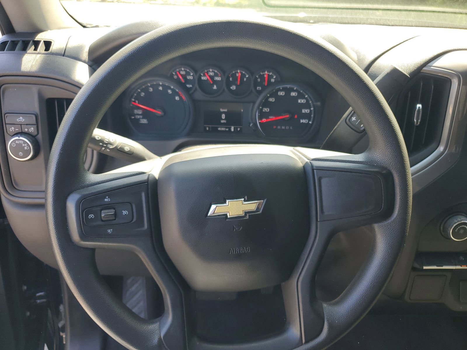 Used 2022 Chevrolet Silverado 1500 Custom image 10