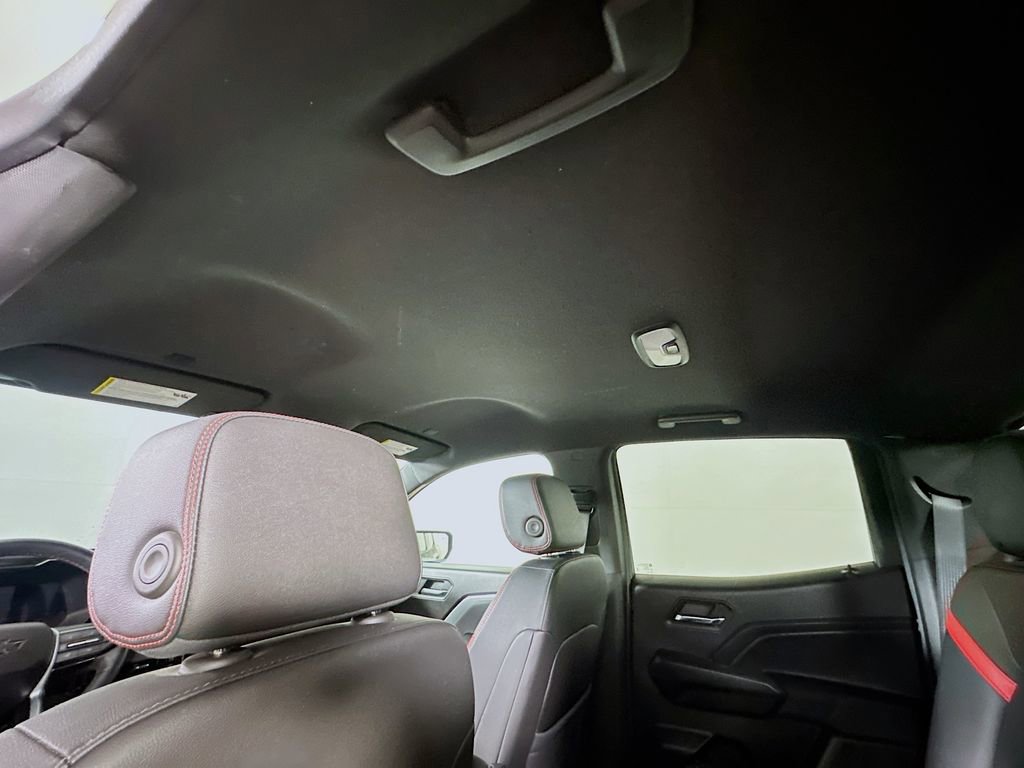 Used 2023 Chevrolet Colorado Z71 w/ Z71 Convenience Package 2 image 13