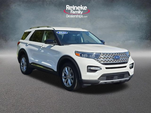Used 2023 Ford Explorer Limited w/ Equipment Group 301A AWD/4WD image 3