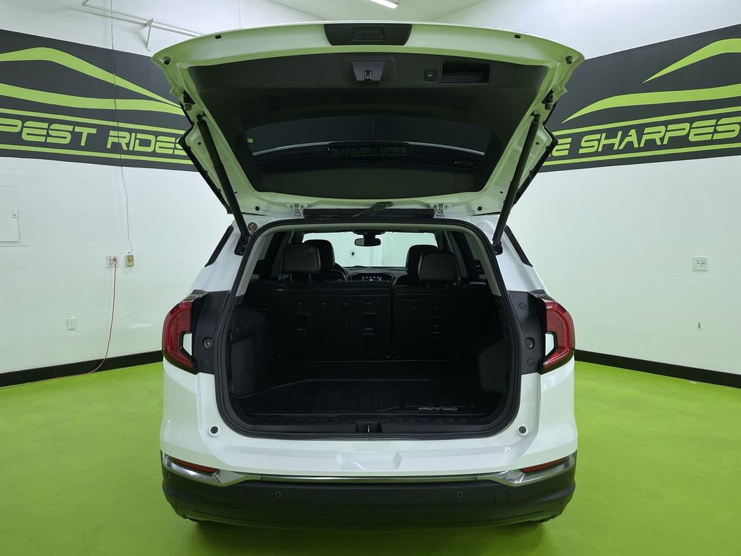 Used 2022 GMC Terrain AT4 w/ Infotainment Package II AWD/4WD image 9