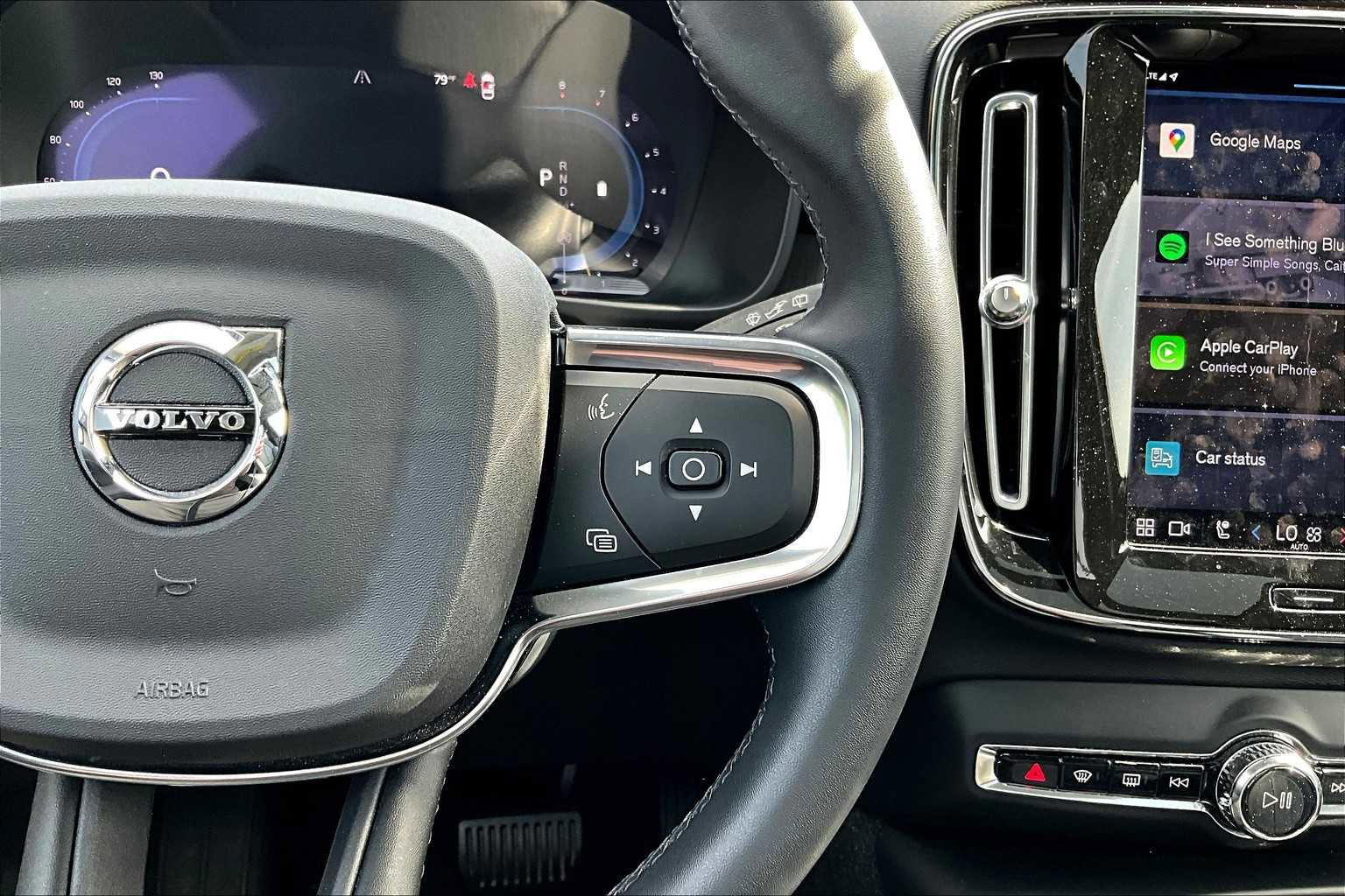 Certified 2023 Volvo XC40 B5 Plus w/ Driver Assist Package image 23