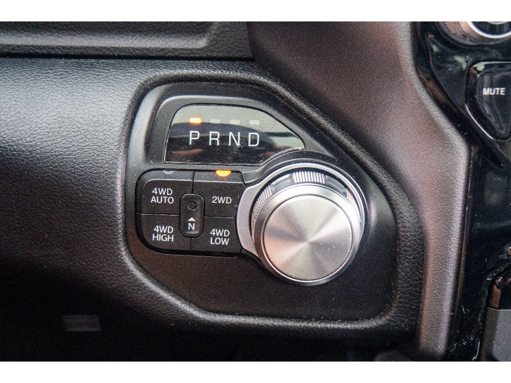 Used 2022 RAM 1500 Laramie AWD/4WD image 27