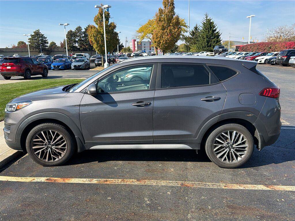 Used 2021 Hyundai Tucson SEL FWD image 2