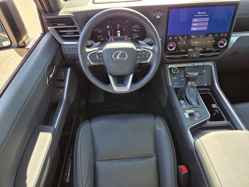 Certified 2024 Lexus GX 550 w/ Accessory Package (Z1) image 9