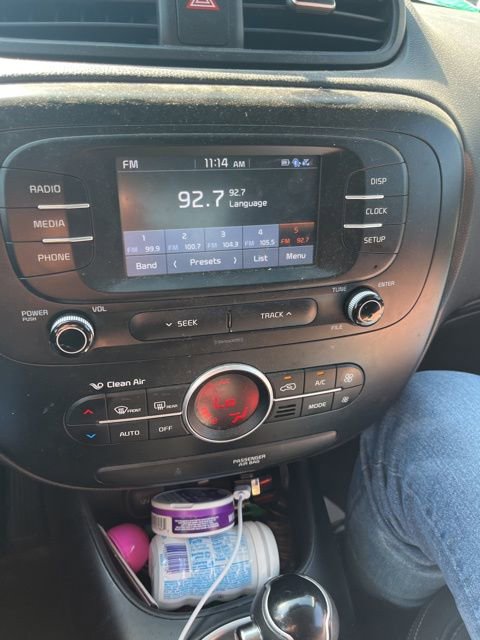Used 2017 Kia Soul + FWD image 7
