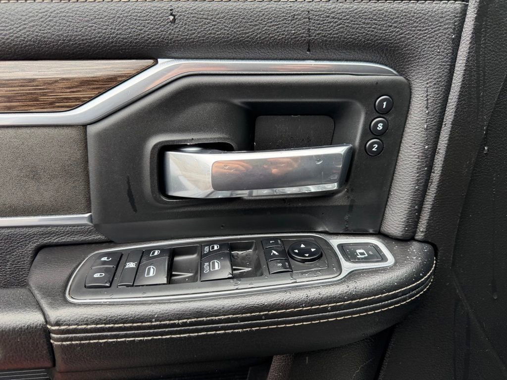 Used 2019 RAM 2500 Laramie image 12