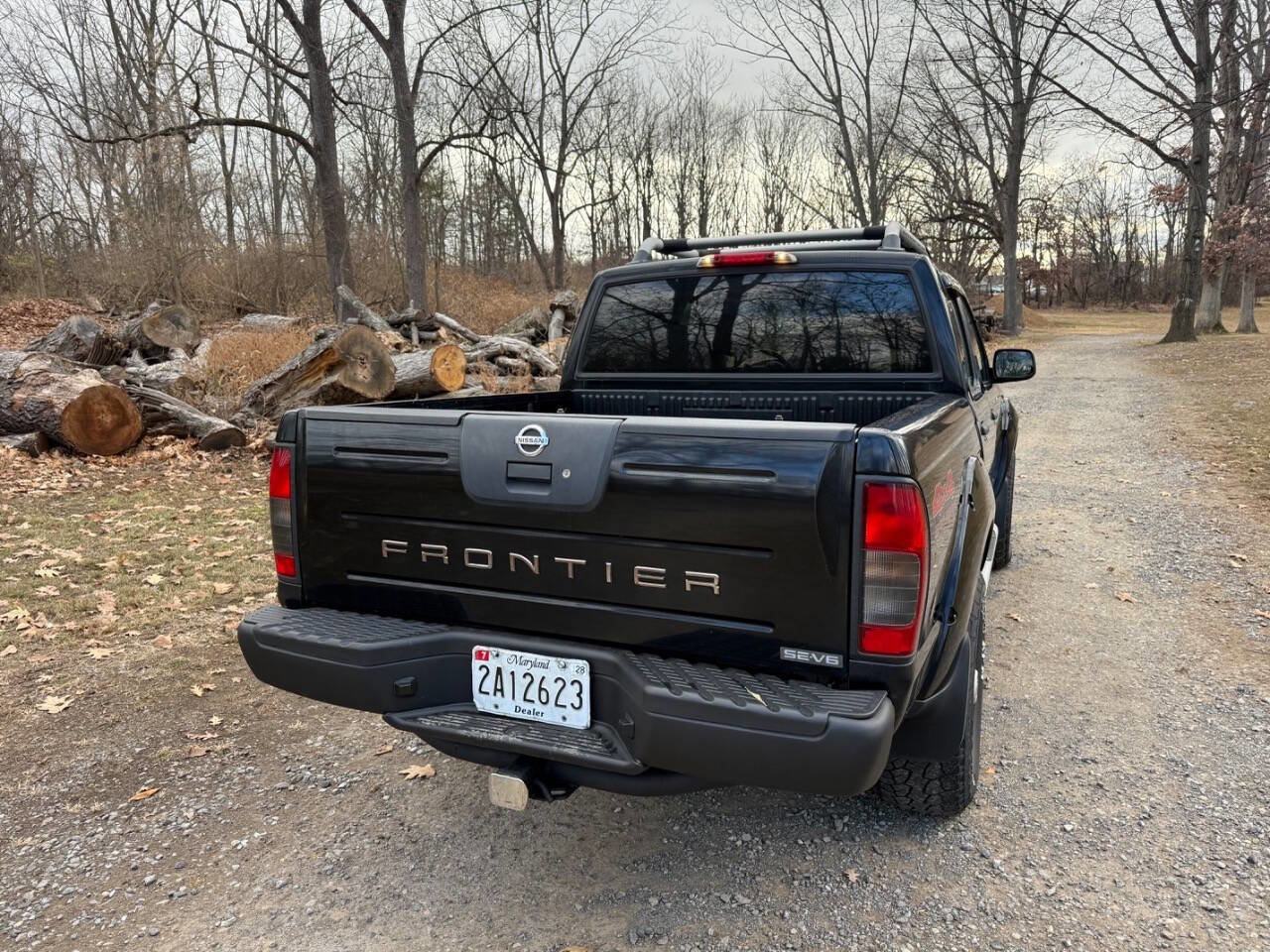 Used 2002 Nissan Frontier SE image 4