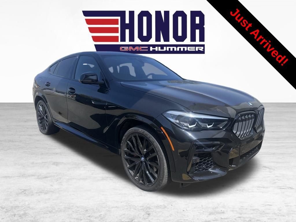 Used 2023 BMW X6 xDrive40i w/ M Sport Package image 1