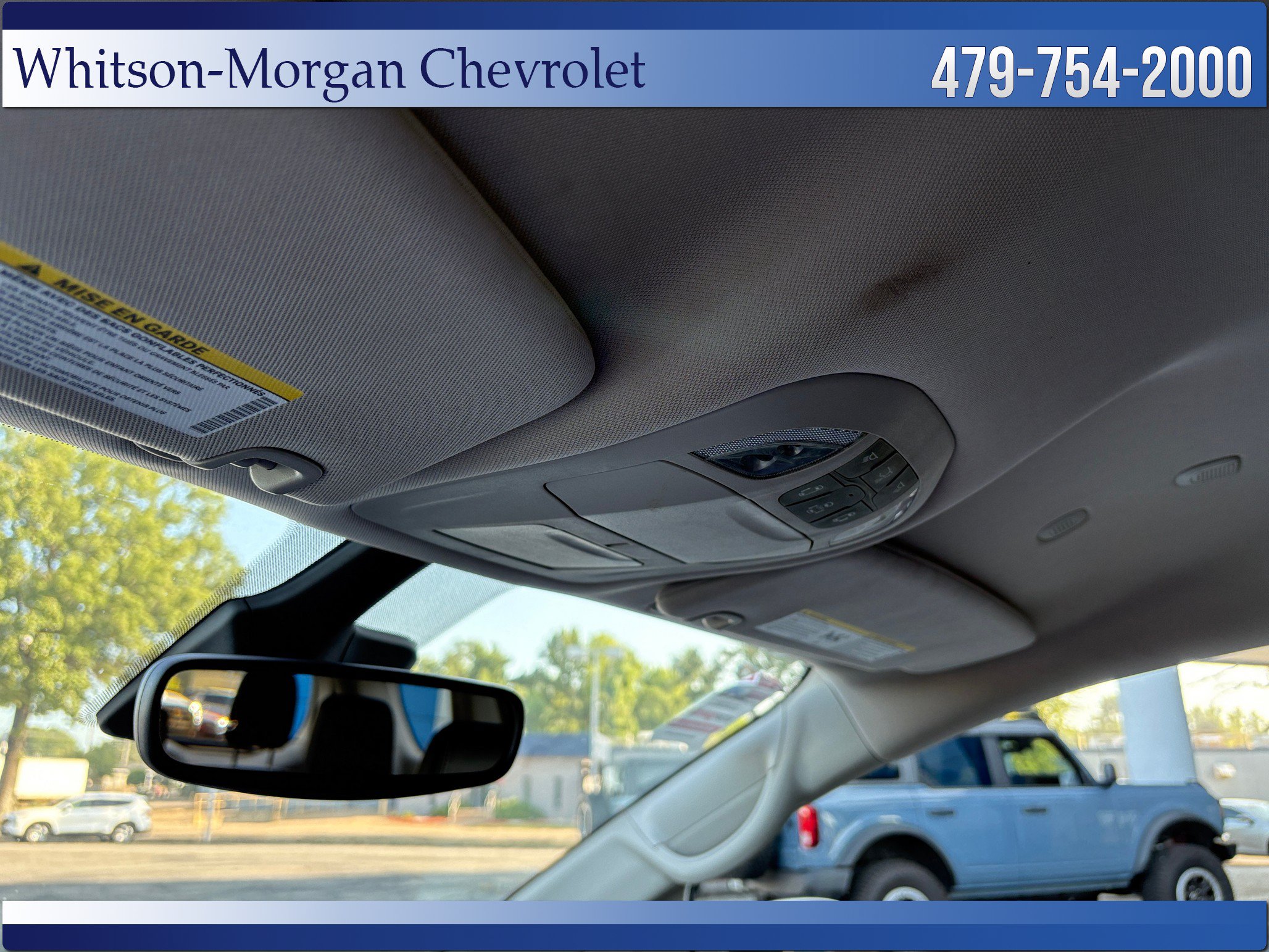 Used 2023 Chrysler Pacifica Touring-L FWD image 32
