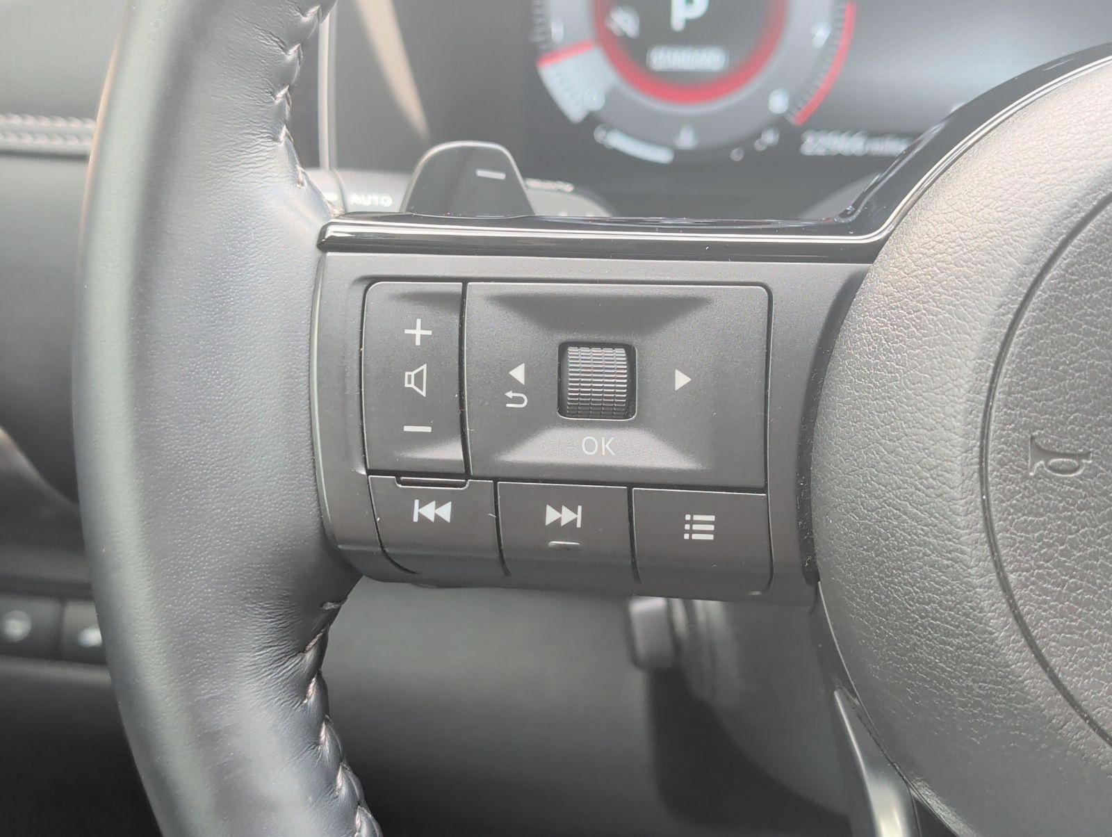 Used 2024 Nissan Pathfinder Platinum w/ Cargo Package FWD image 14