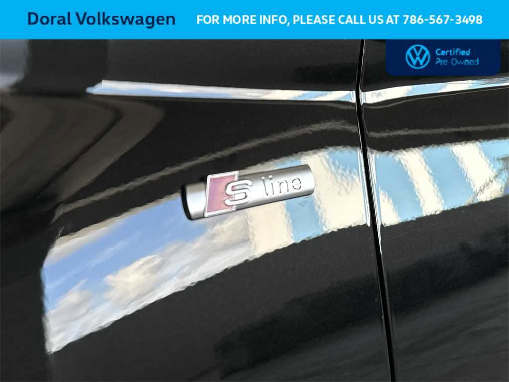 Used 2023 Audi Q5 2.0T Premium w/ Convenience Package image 10