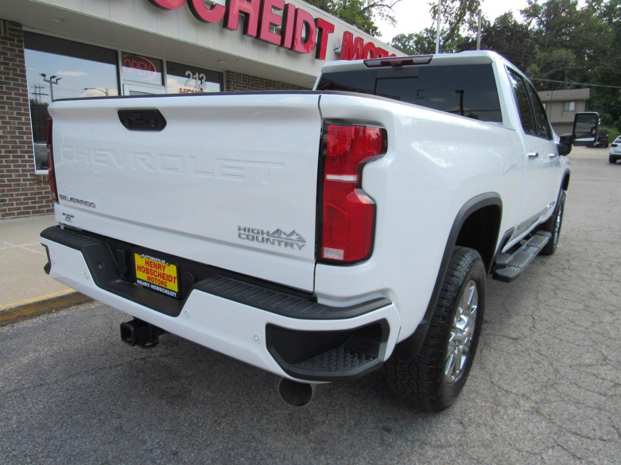 Used 2026 Chevrolet Silverado 3500 High Country w/ Technology Package AWD/4WD image 12