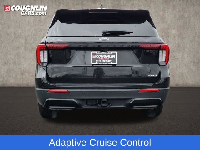 Used 2025 Ford Explorer ST-Line w/ ST-Line Street Pack image 7