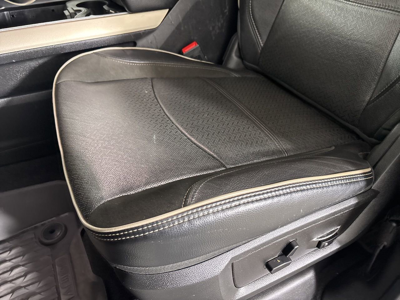 Used 2023 RAM 2500 Laramie image 9