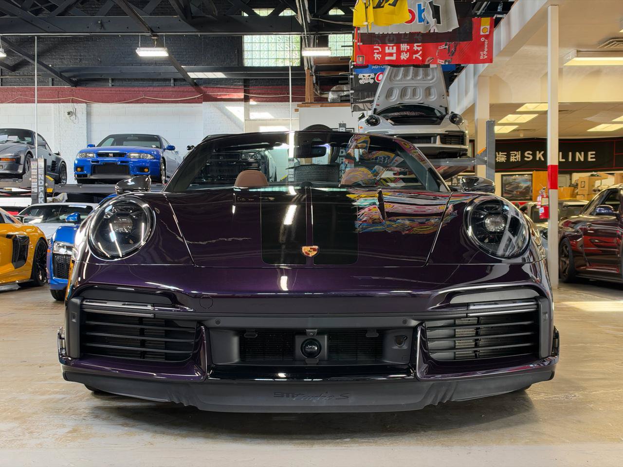 Used 2024 Porsche 911 Turbo S AWD/4WD image 2