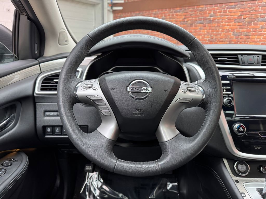 Used 2017 Nissan Murano Platinum w/ Platinum Technology Package image 14