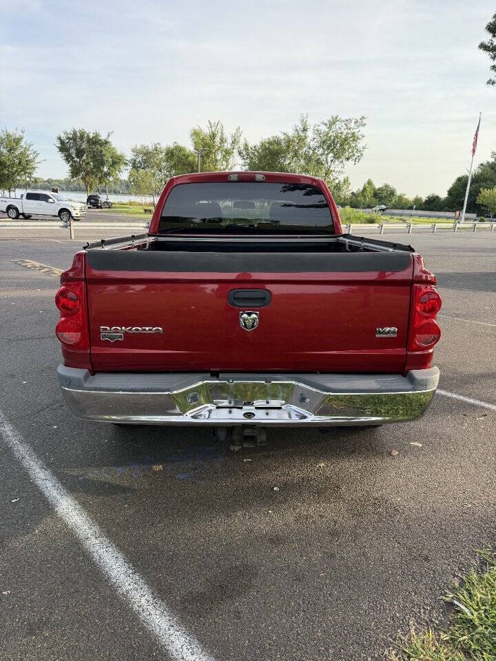 Used 2008 Dodge Dakota Laramie w/ Mopar Chrome Edition Group AWD/4WD image 6