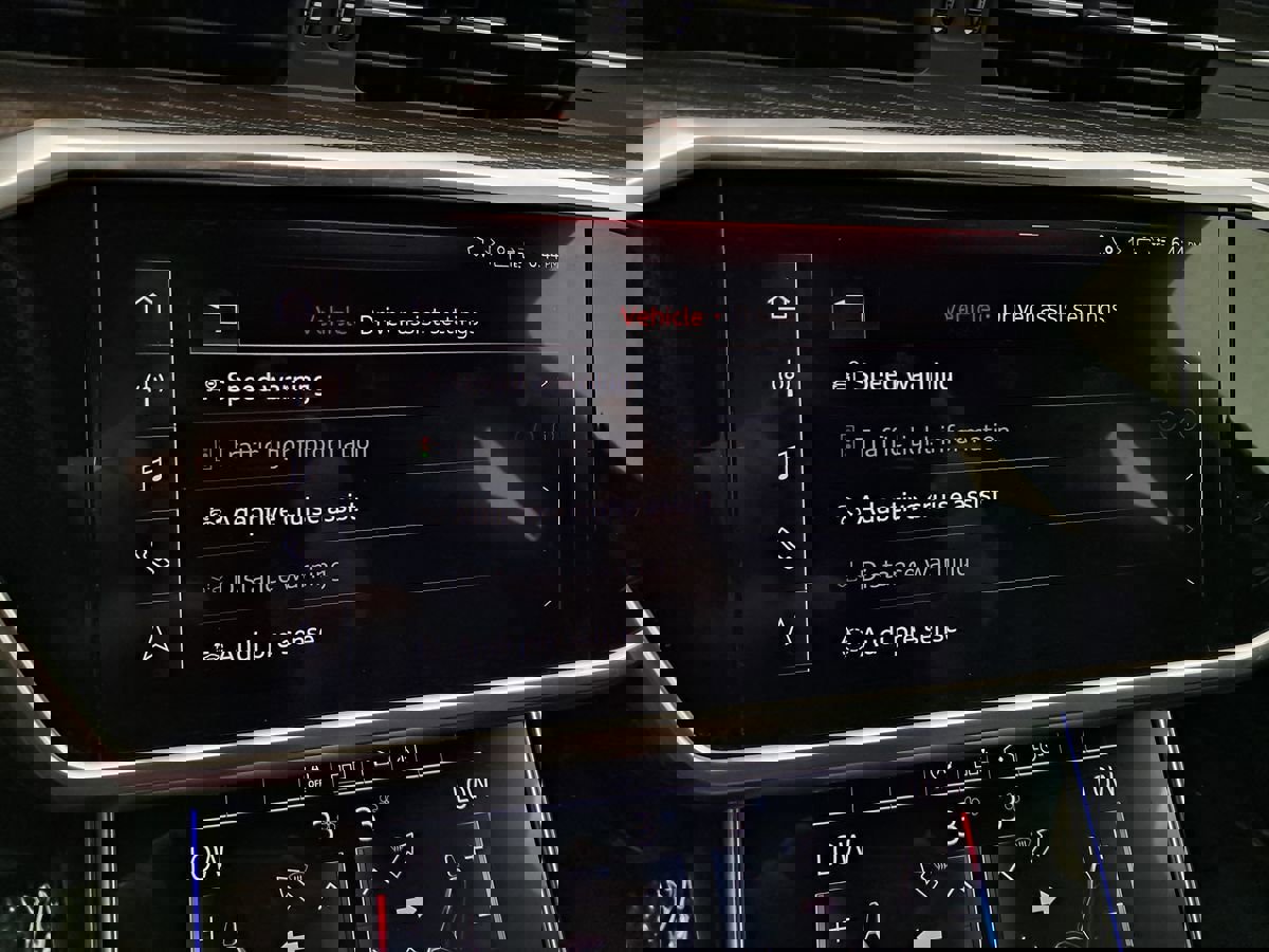 Used 2020 Audi S6 Premium Plus w/ S Sport Package image 20