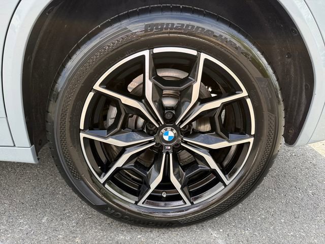 Used 2024 BMW X3 xDrive30i w/ Premium Package AWD/4WD image 39