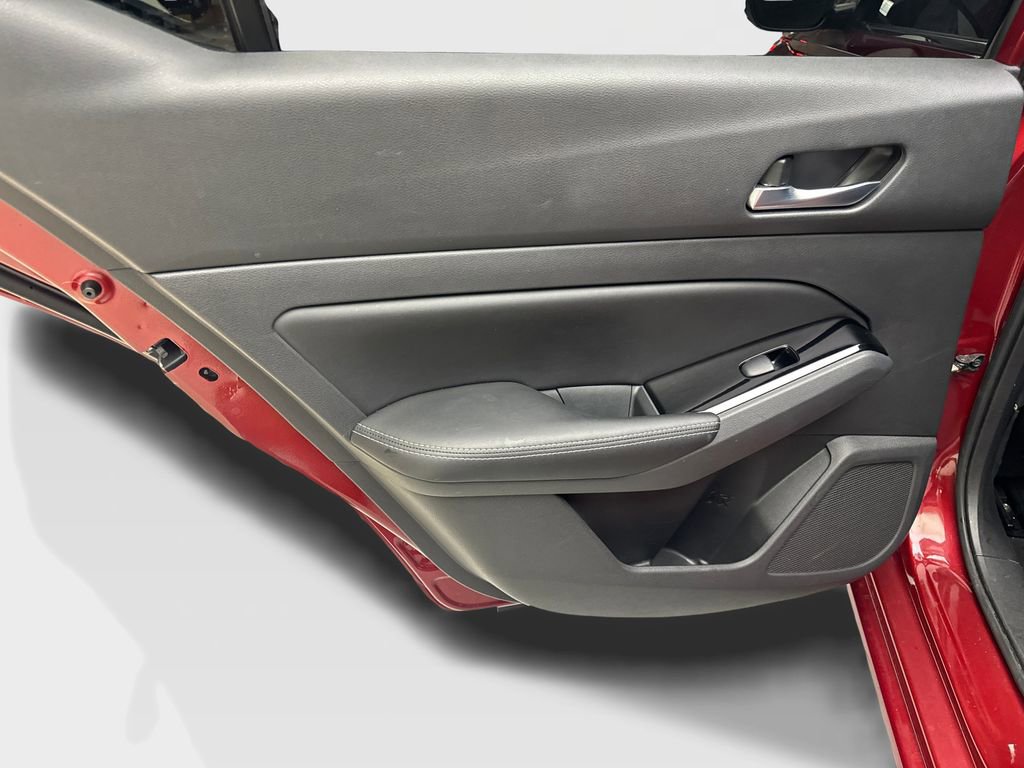 Used 2022 Nissan Altima 2.5 SV w/ SV Premium Package image 38