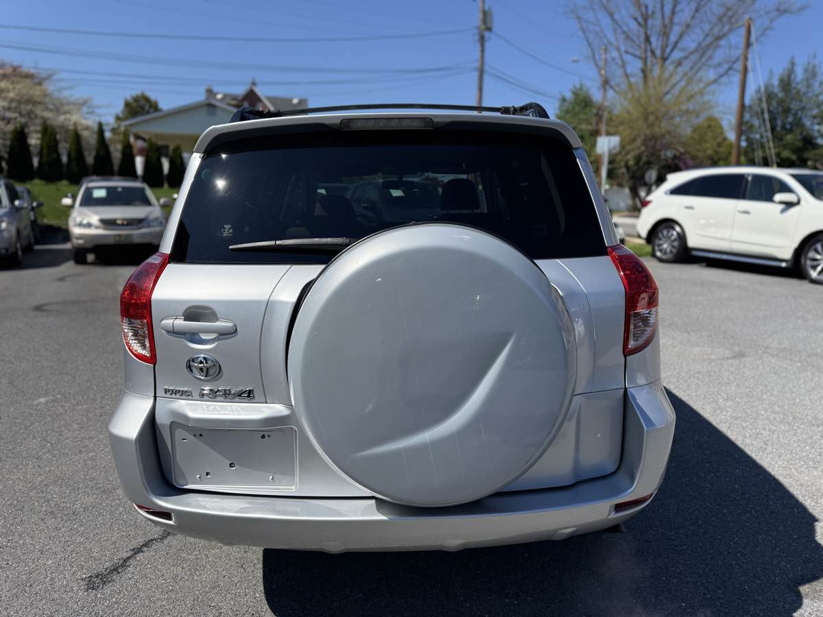 Used 2006 Toyota RAV4 2WD image 6