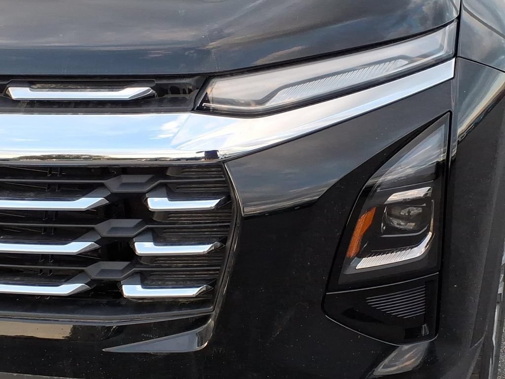 New 2027 Chevrolet Equinox LT FWD image 8