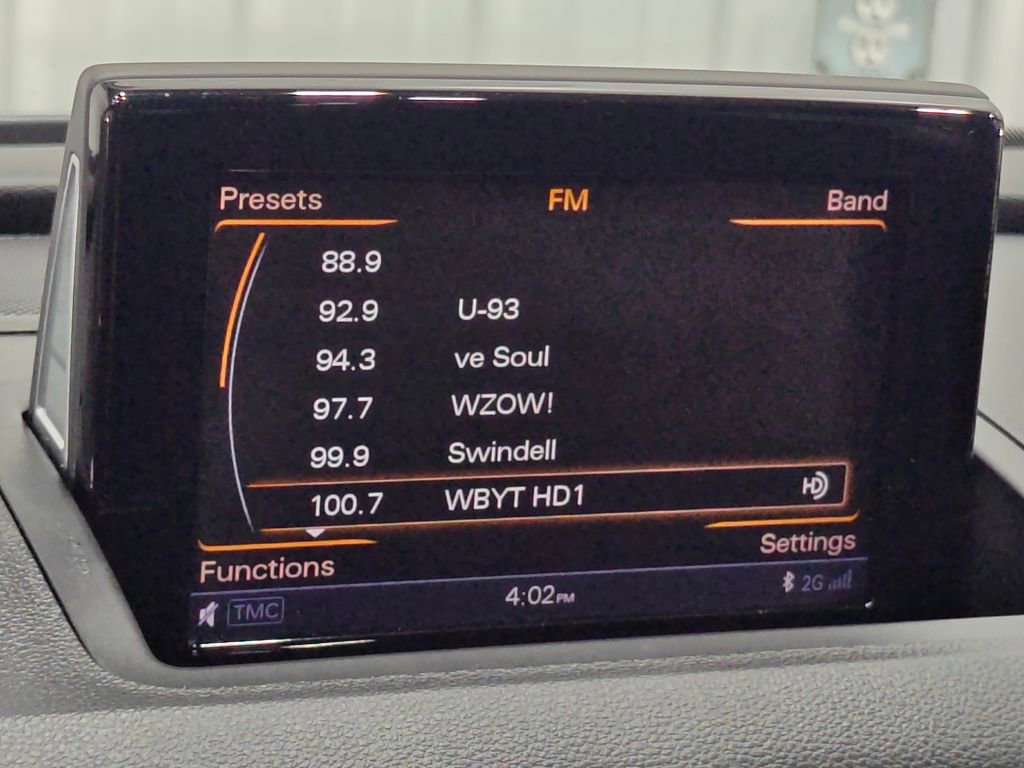 Used 2016 Audi Q3 2.0T Prestige w/ Prestige Package image 37