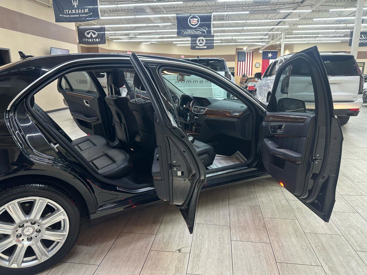 Used 2013 Mercedes-Benz E 350 BlueTEC Sedan image 13