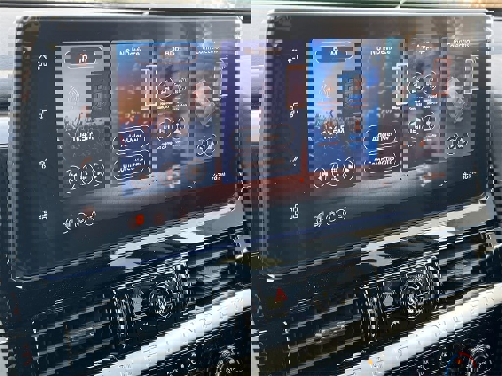 New 2026 Nissan Pathfinder SL image 22