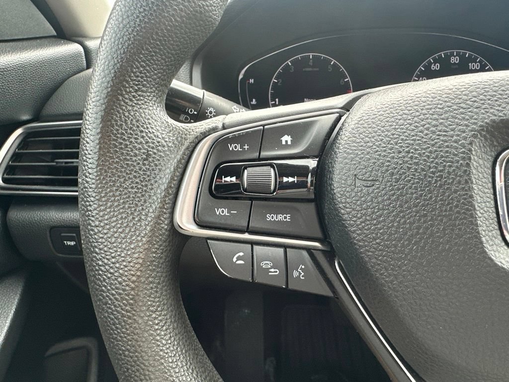 Used 2018 Honda Accord LX image 19