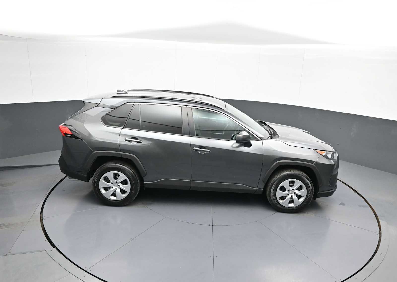 Used 2020 Toyota RAV4 LE w/ All Weather Liner Package AWD/4WD image 36