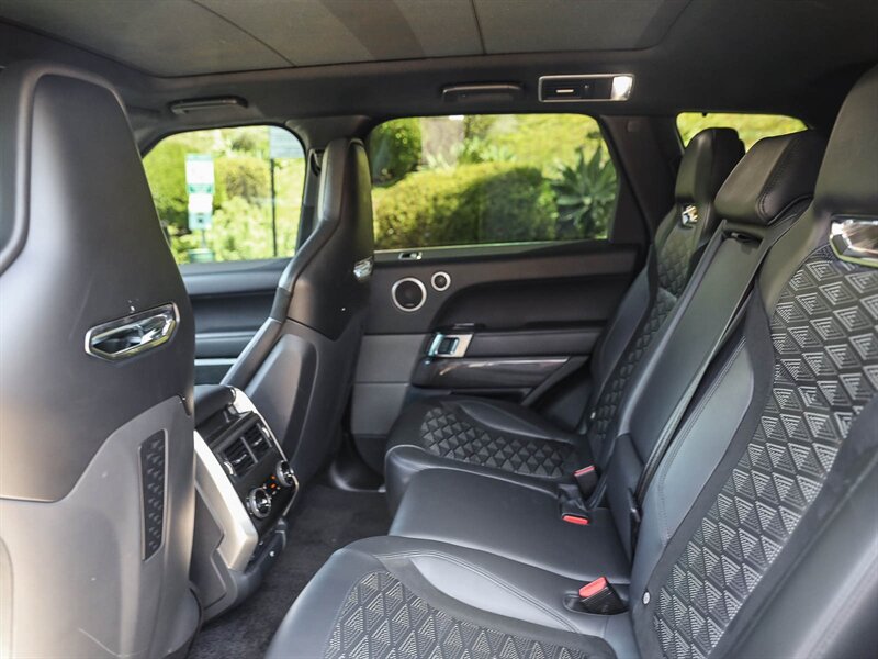 Used 2022 Land Rover Range Rover Sport SVR Carbon Edition AWD/4WD image 23