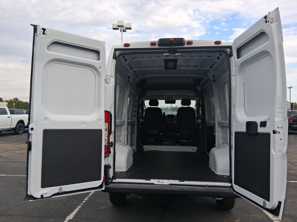 New 2026 RAM ProMaster 1500 w/ Convenience Group FWD image 28