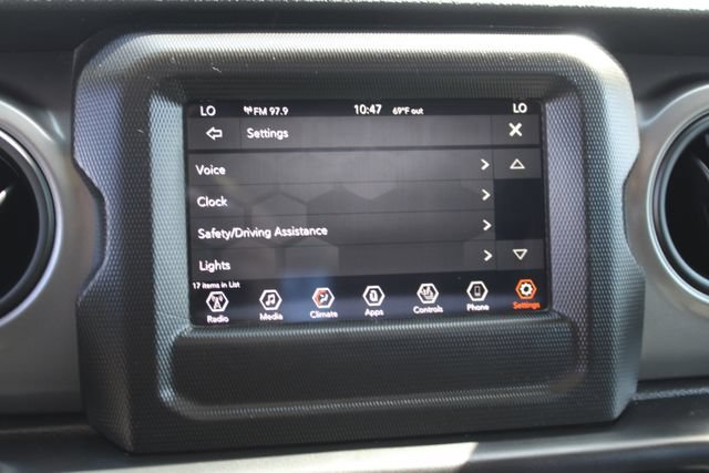 Used 2022 Jeep Wrangler Unlimited Sport AWD/4WD image 27