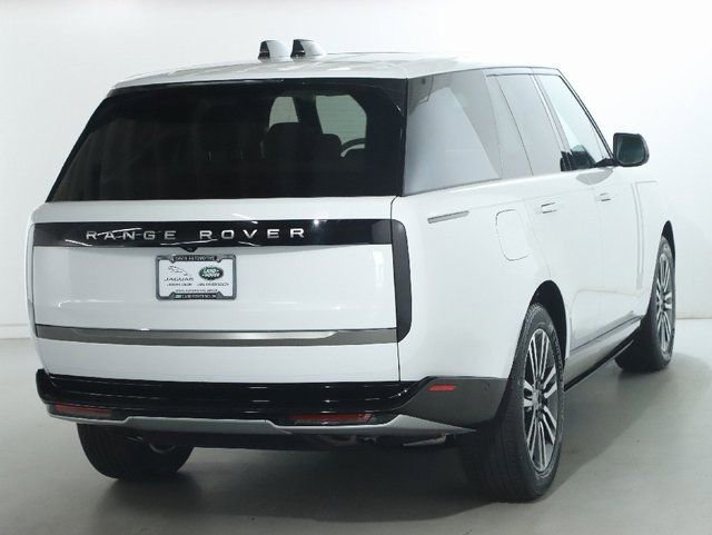 Used 2024 Land Rover Range Rover SE AWD/4WD image 10