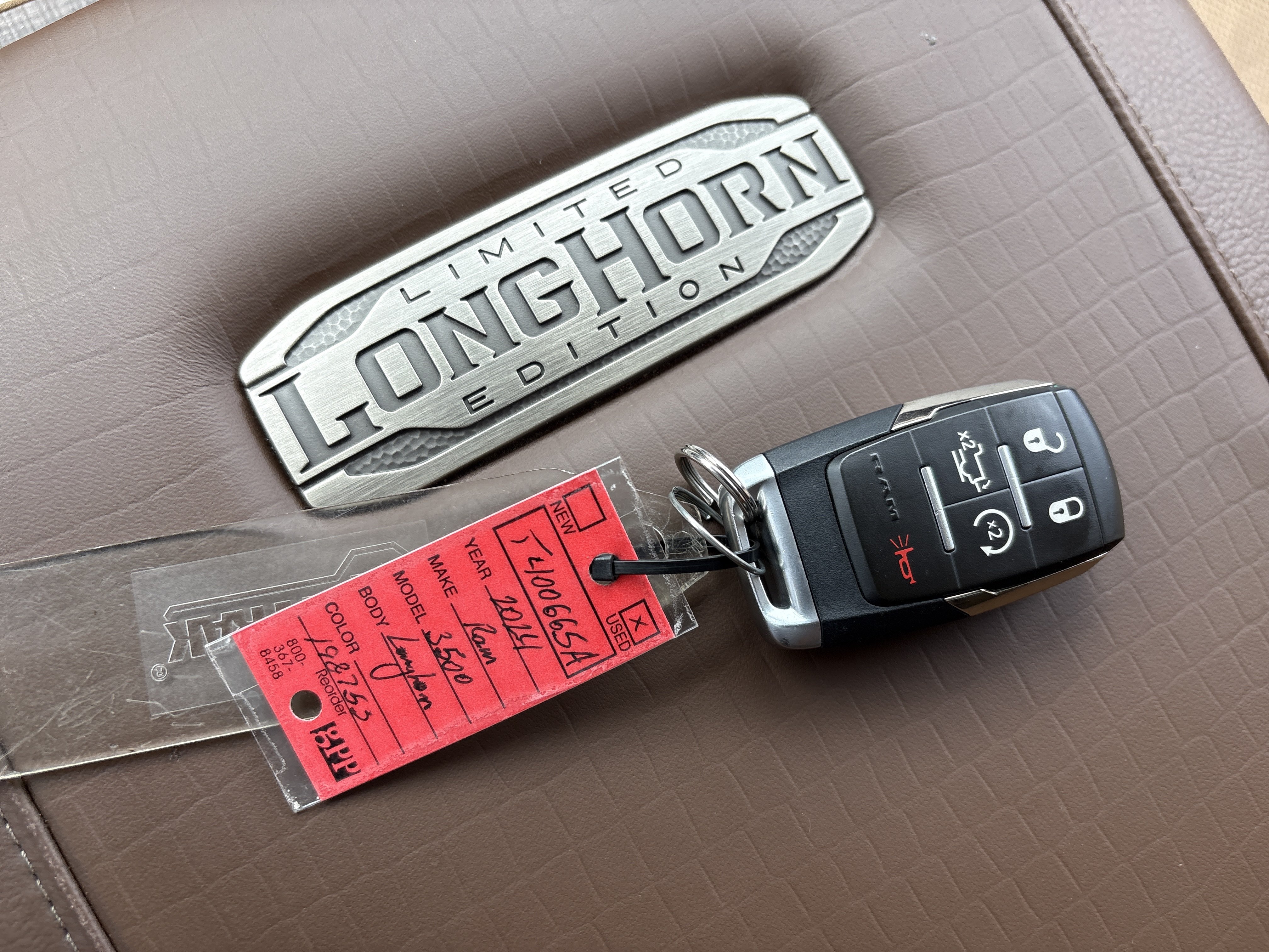 Used 2024 RAM 3500 Limited AWD/4WD image 37