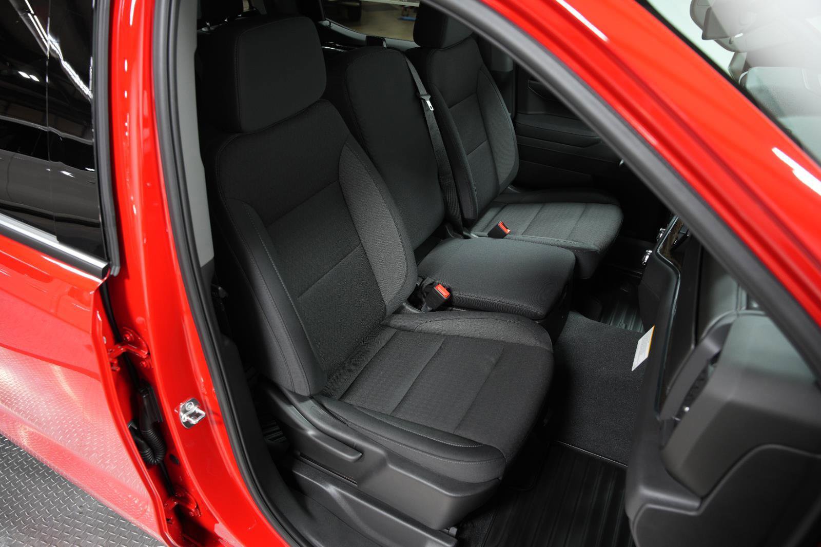 New 2026 GMC Sierra 1500 Elevation image 14