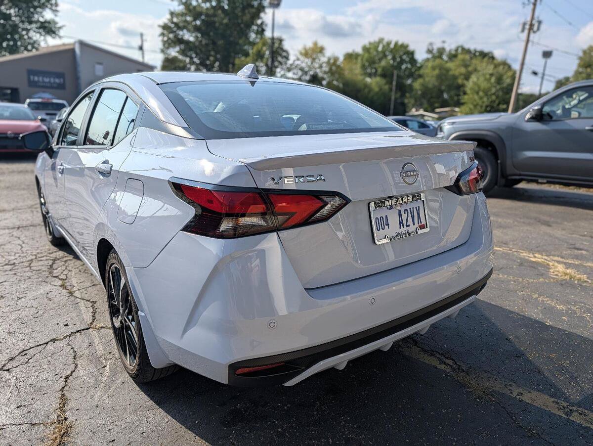 Used 2024 Nissan Versa SR w/ Trunk Package FWD image 8