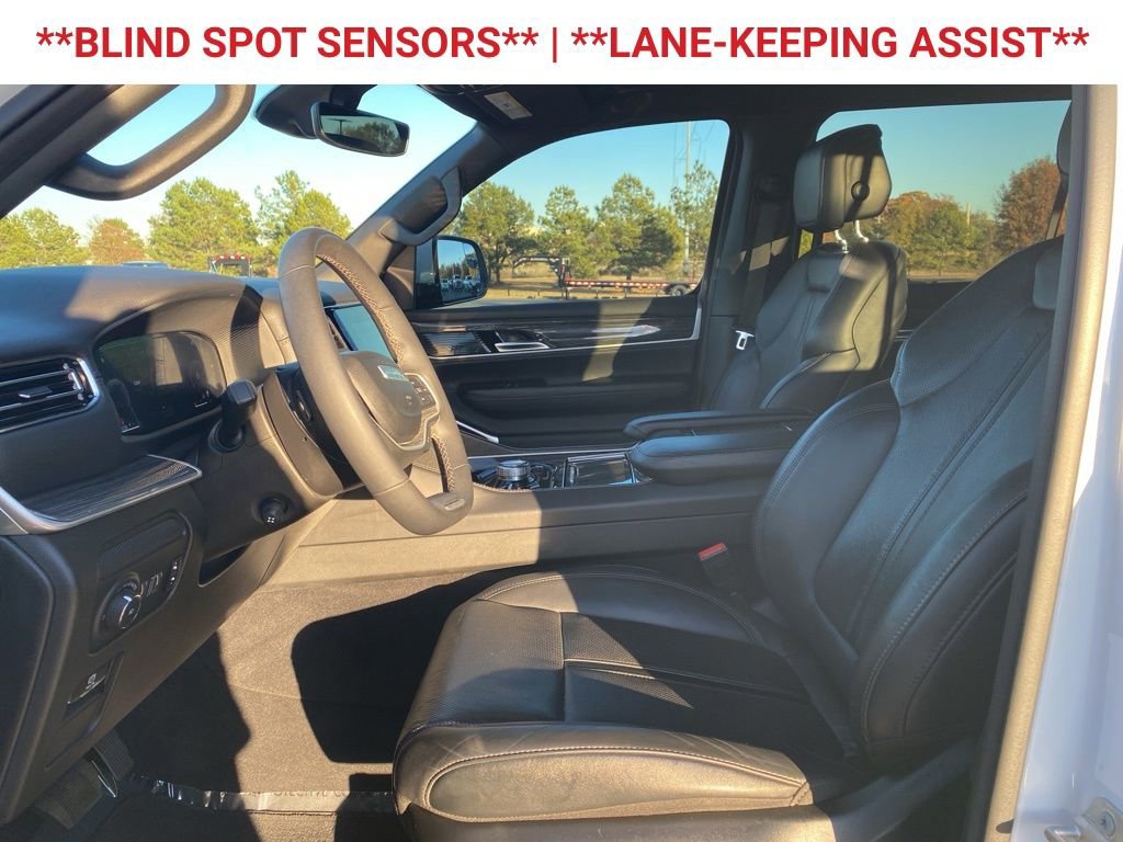 Used 2022 Jeep Wagoneer Series III image 12