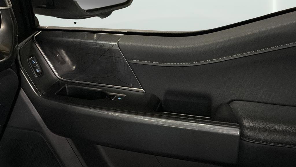 Used 2023 Ford F150 XLT w/ Equipment Group 302A High image 23