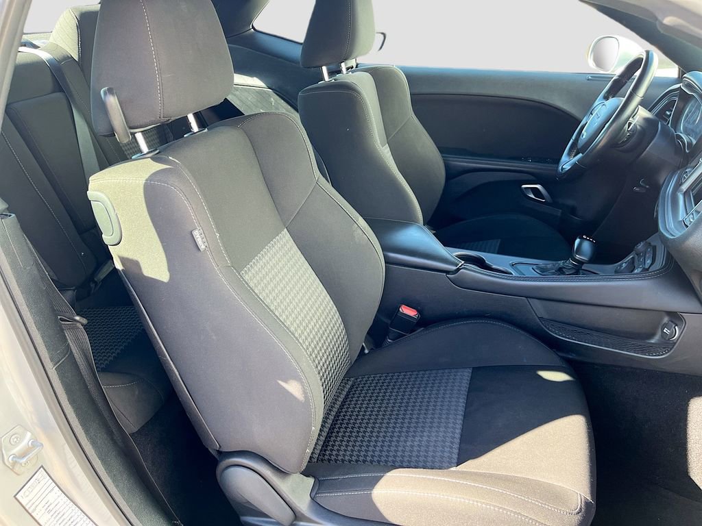 Used 2023 Dodge Challenger R/T RWD image 28