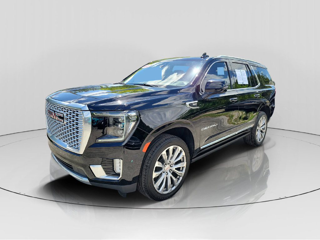 Used 2022 GMC Yukon Denali w/ Denali Premium Package AWD/4WD image 3
