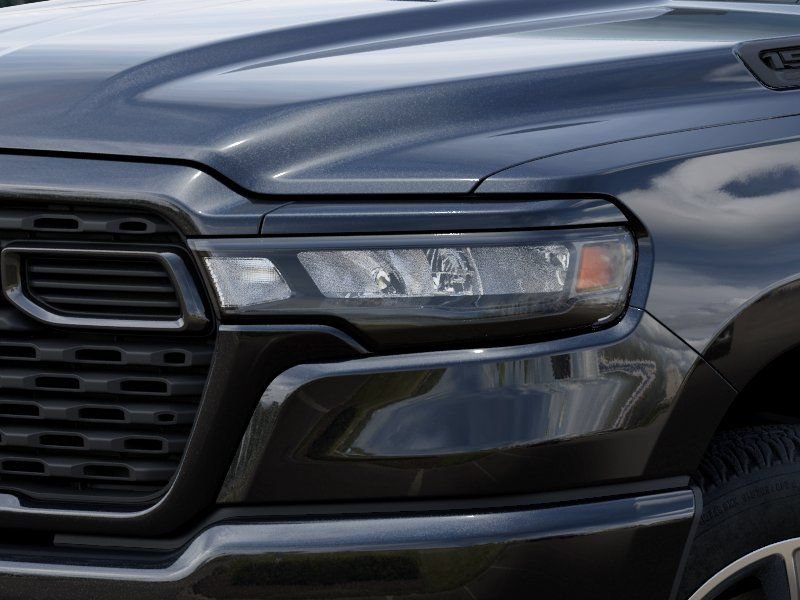 New 2026 RAM 1500 Express AWD/4WD image 10