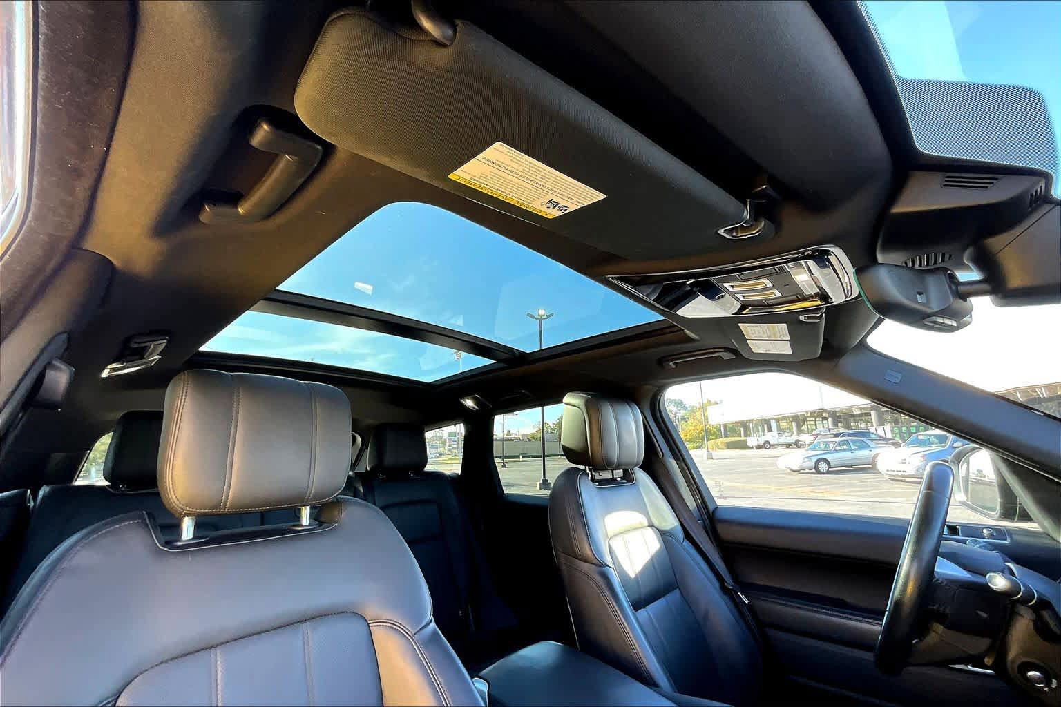 Used 2019 Land Rover Range Rover Sport HSE AWD/4WD image 14