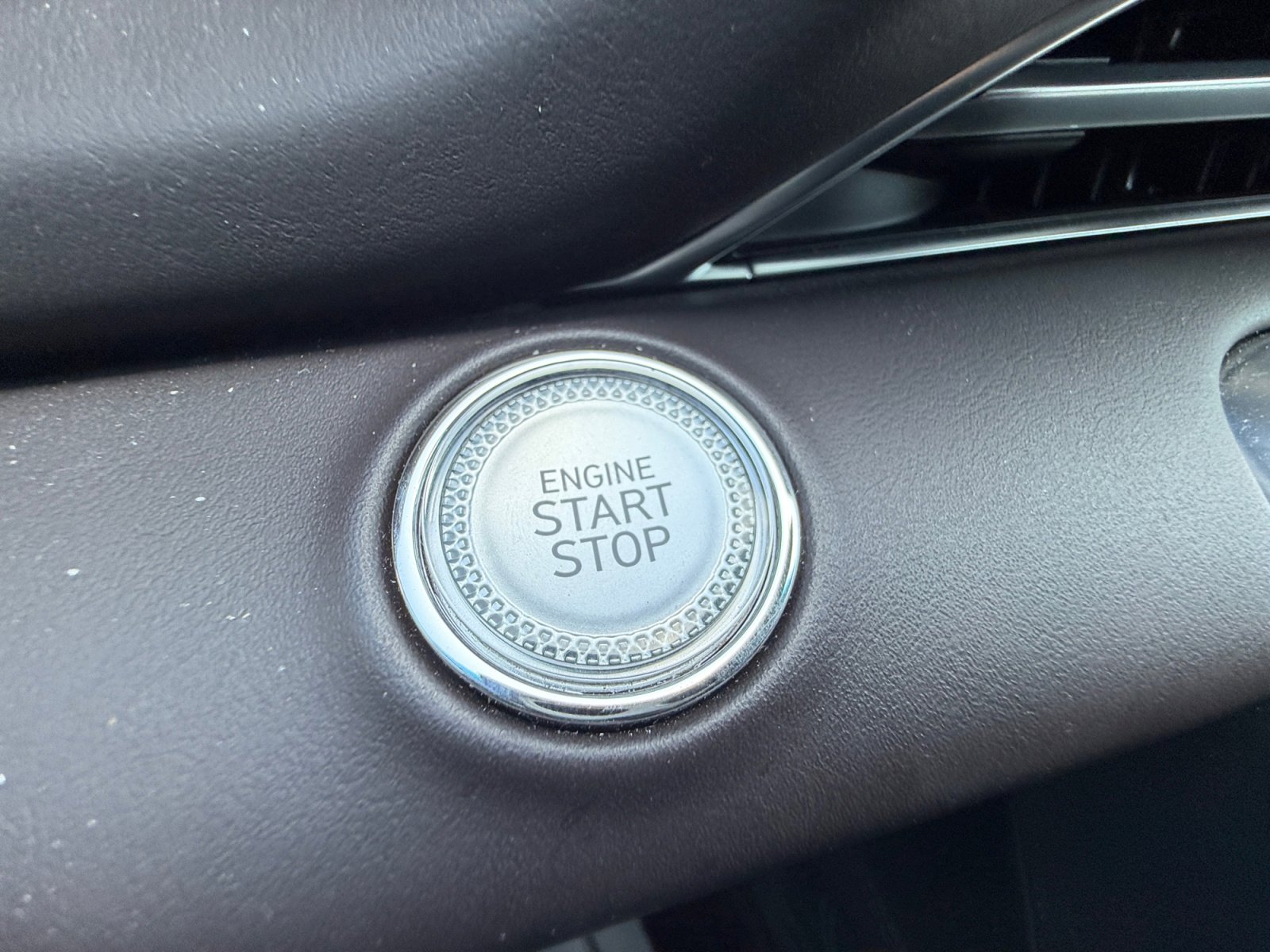 Used 2023 Genesis GV80 3.5T w/ Prestige Package AWD/4WD image 30